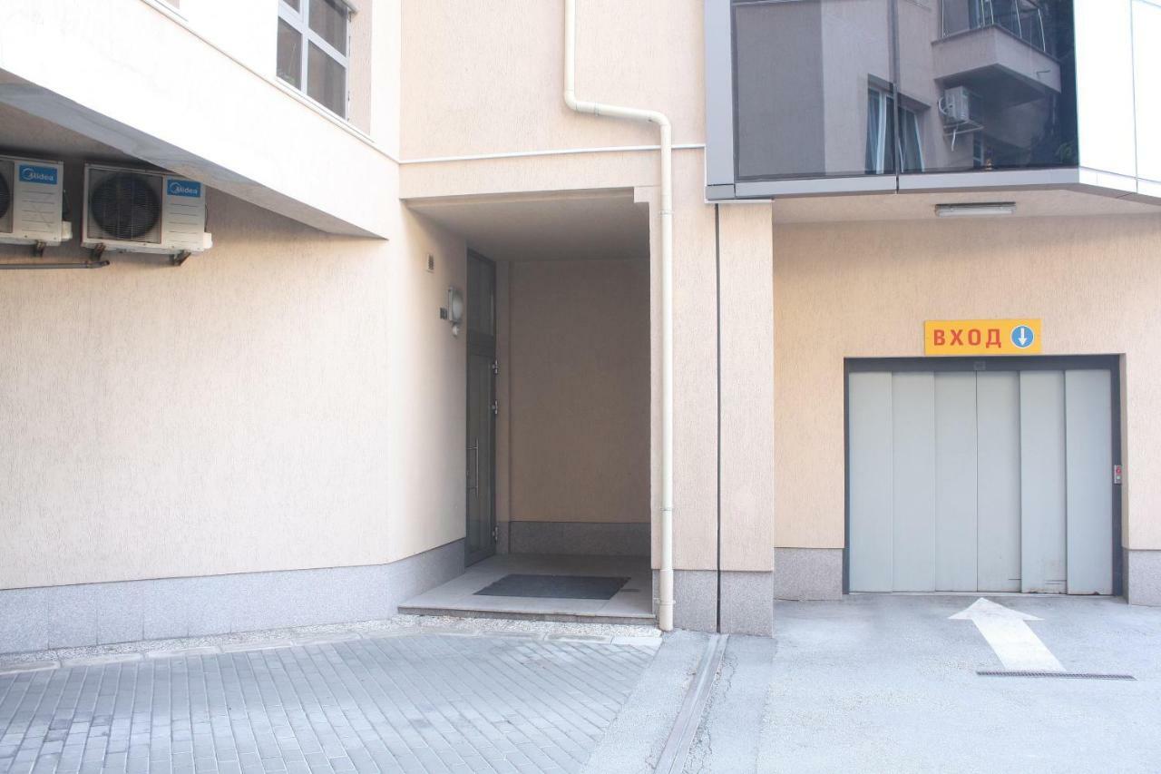 Central Square Apartment Пловдив Экстерьер фото